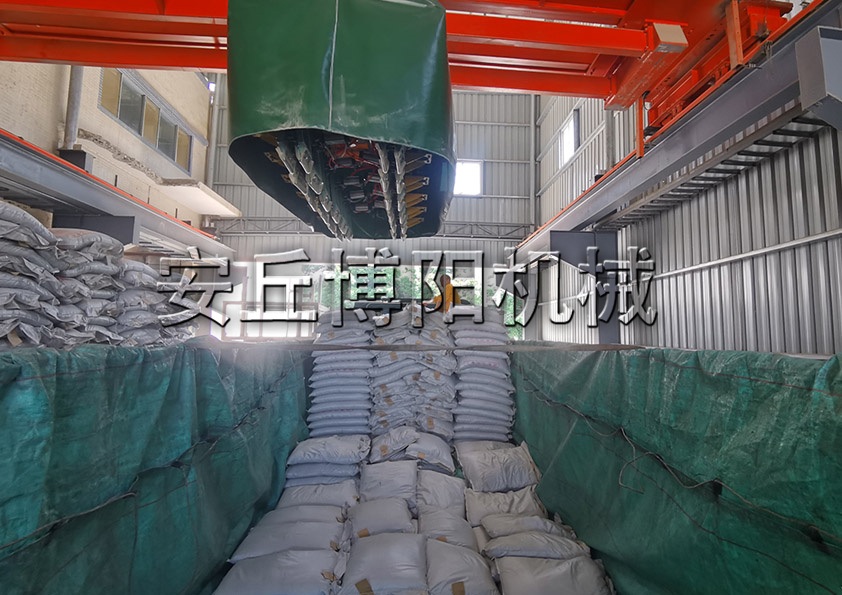 尿素顆粒自動裝車機的優(yōu)勢和功能有哪些？