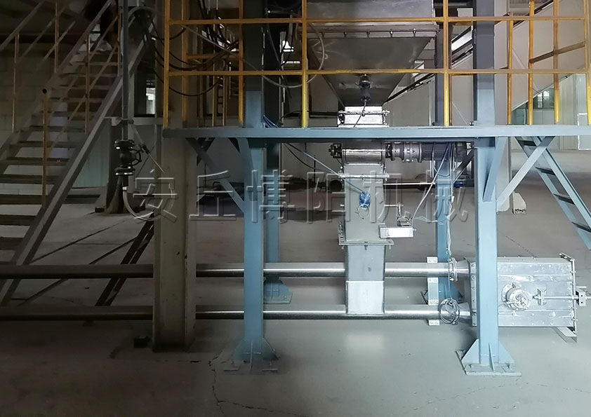 工業鹽管鏈式輸送機的核心優勢有哪些呢？