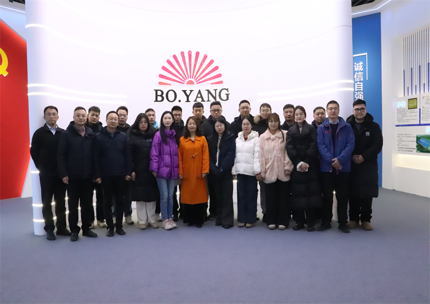 安丘市市場監(jiān)督管理局組織青年干部職工到博陽機(jī)械參觀交流